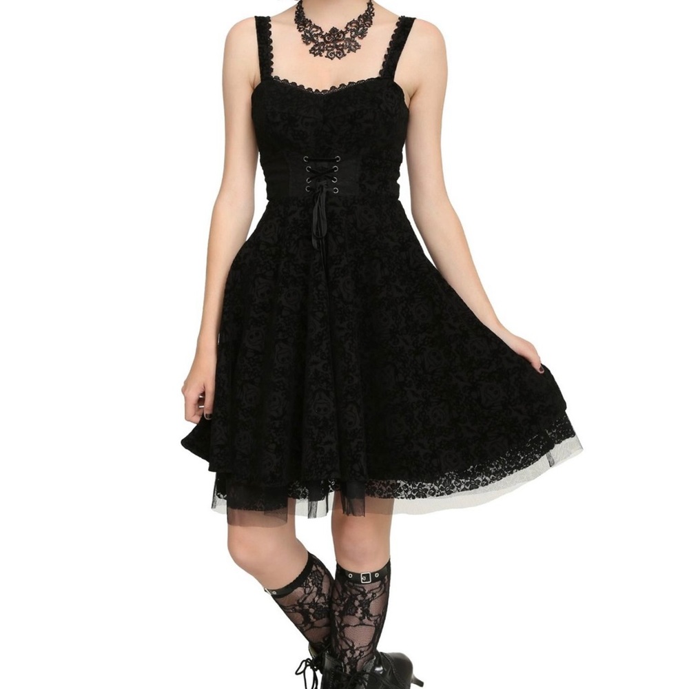 Hot Topic Nightmare Before Christmas Size 14 Velvet Dress